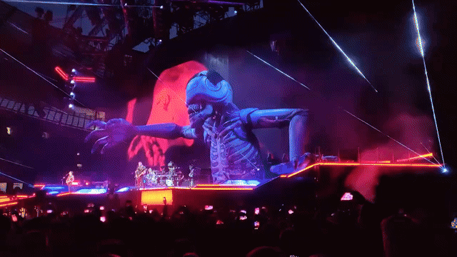 Muse - Stockholm Syndrome / Assassin / Reapers / The Handler / New Born (Etihad, Manchester 2019)